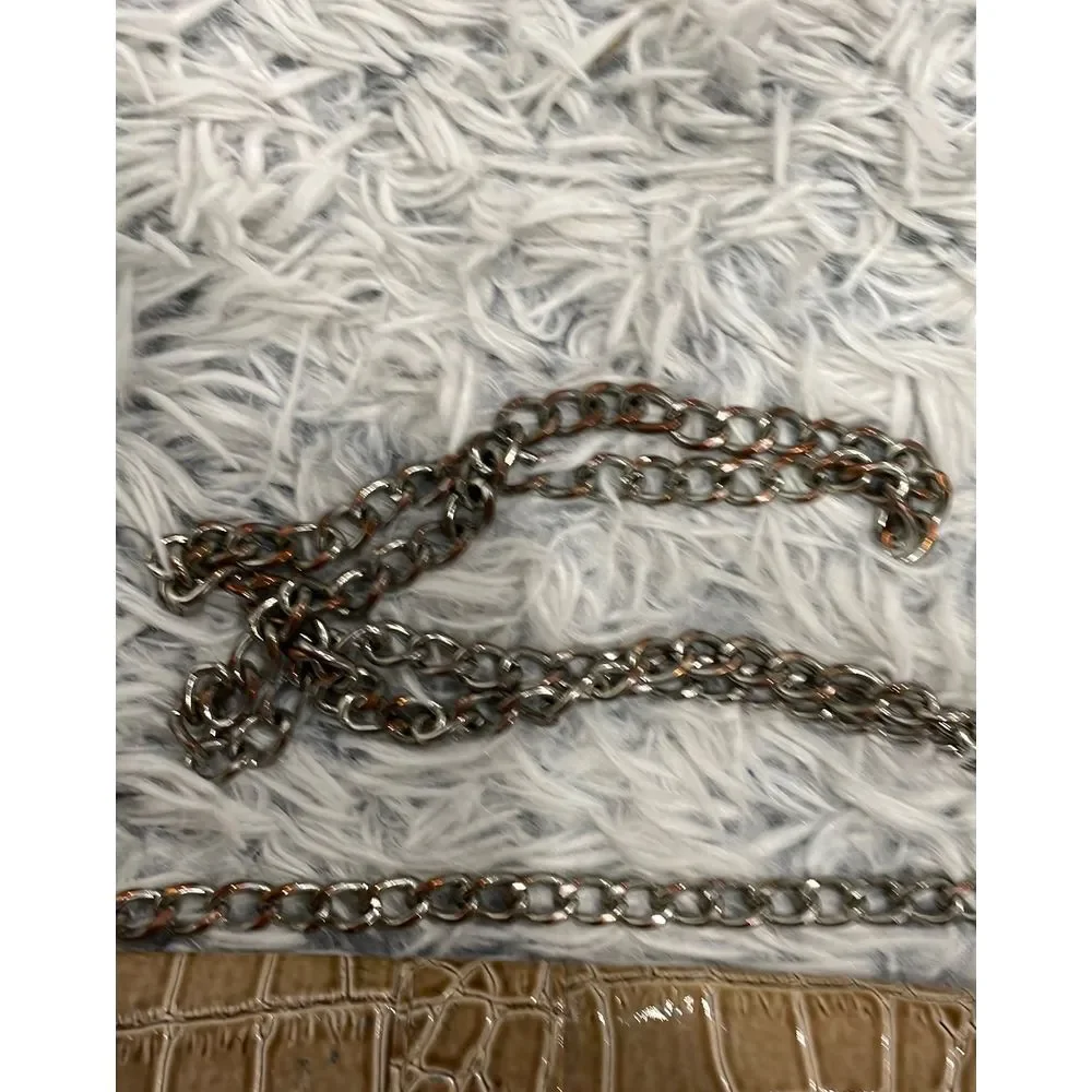 Mock croc leather handbag with‎ mettal chain